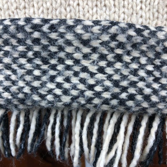 Press Cream & Black Cozy Boho Aztec Wool Blend Crew Neck Fringed Sweater Western - Picture 13 of 13